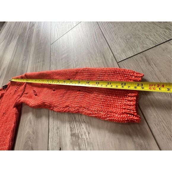 Fashion Fuse distressed sweater, size S - Picture 8 of 11